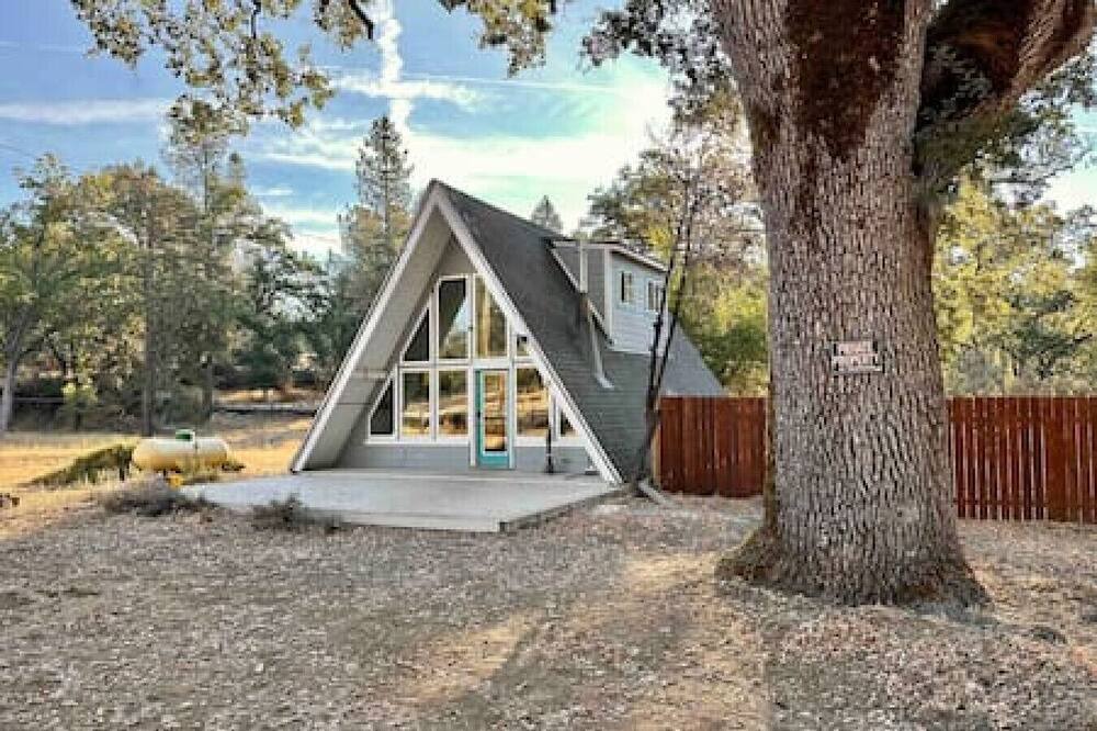 Photo of Others in Mariposa
