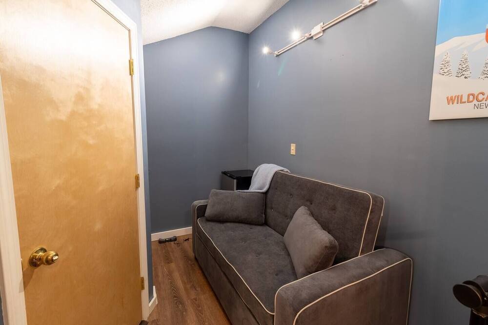 Photo of Livingroom in Bartlett