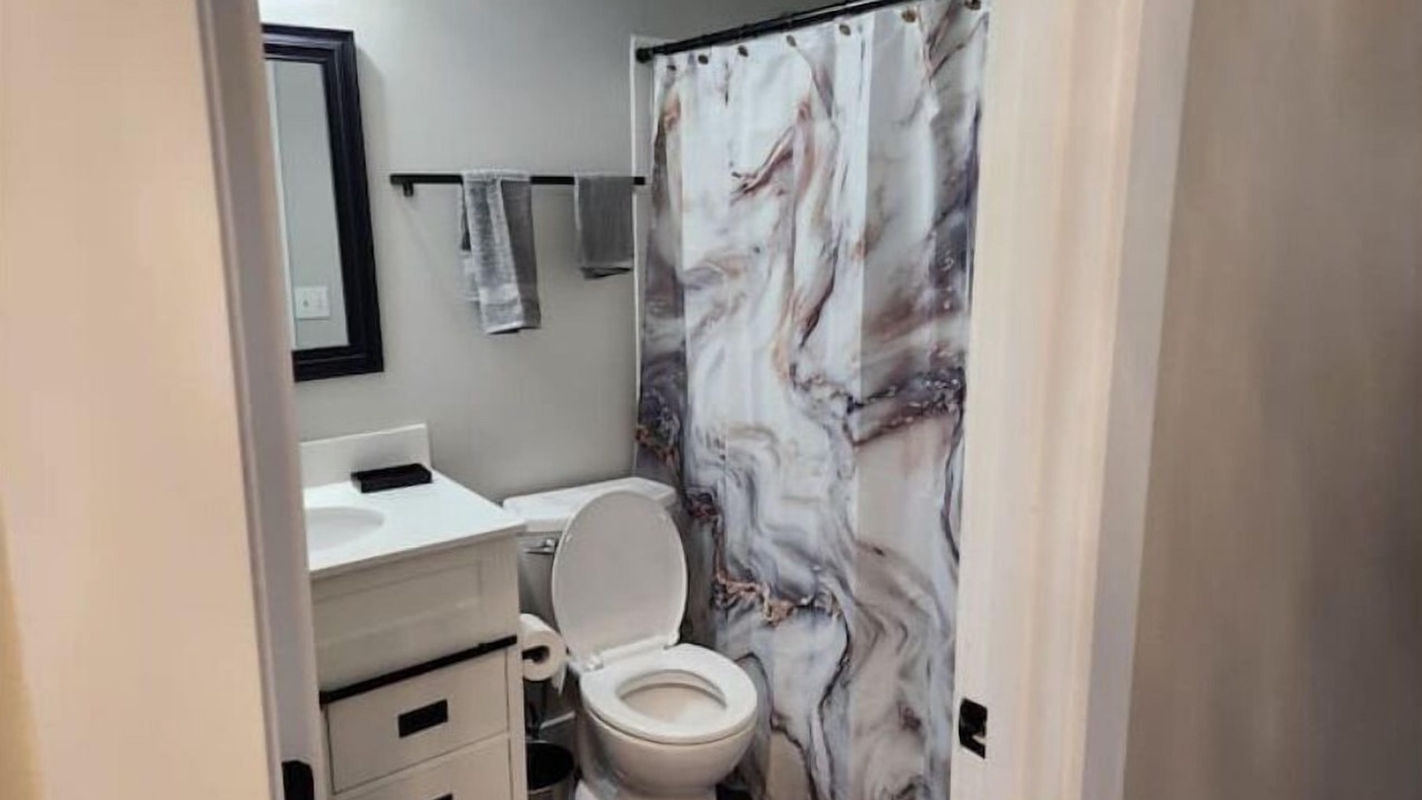 Photo of Bathroom in Oakbrook