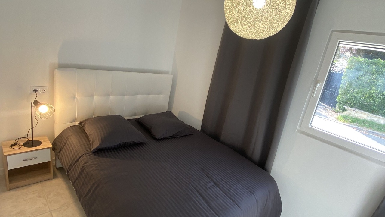 Photo of Bedroom in Esbly