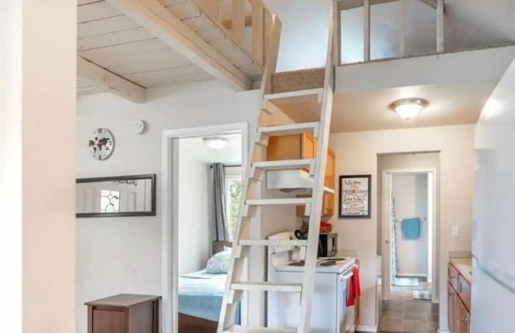 Photo of Livingroom in Lakebay