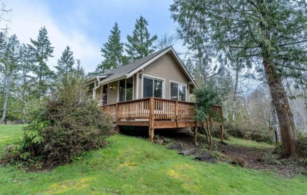 Photo of Outdoor in Lakebay