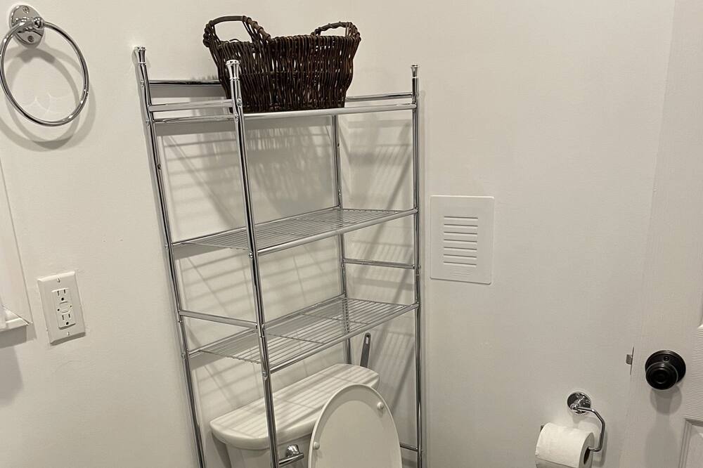 Photo of Bathroom in Bynum