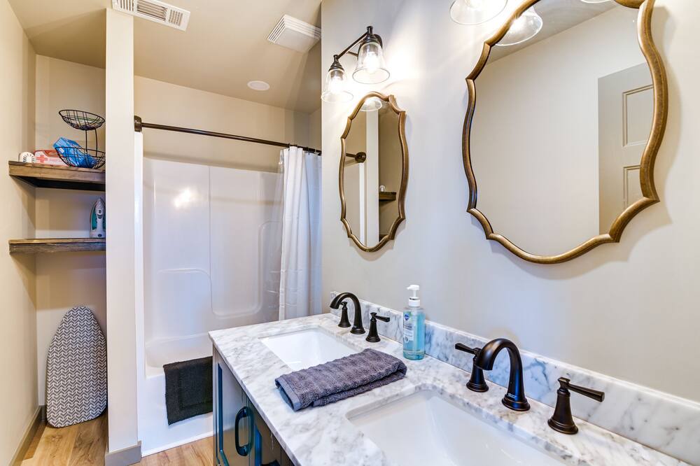 Photo of Bathroom in Wheeler