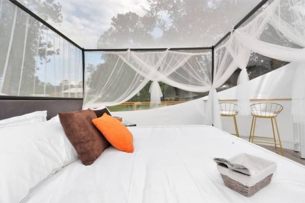 Photo of Bedroom in Cleveland