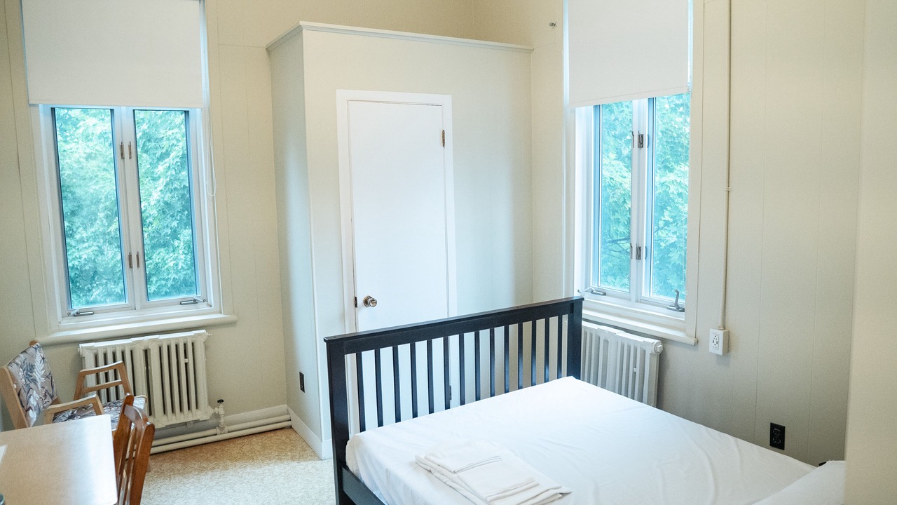 Photo of Bedroom in Baie-St-Paul