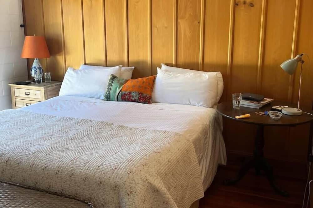 Photo of Others in Booroobin