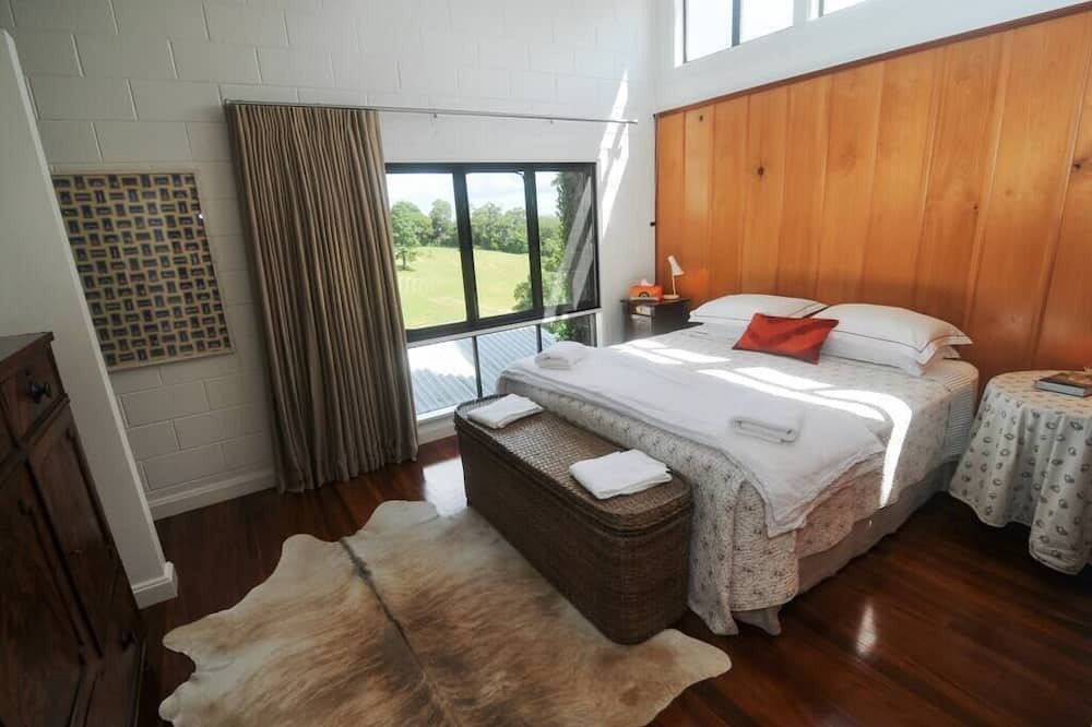 Photo of Others in Booroobin