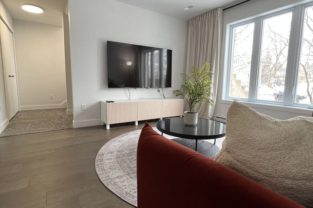 Photo of Livingroom in Sainte-Julie
