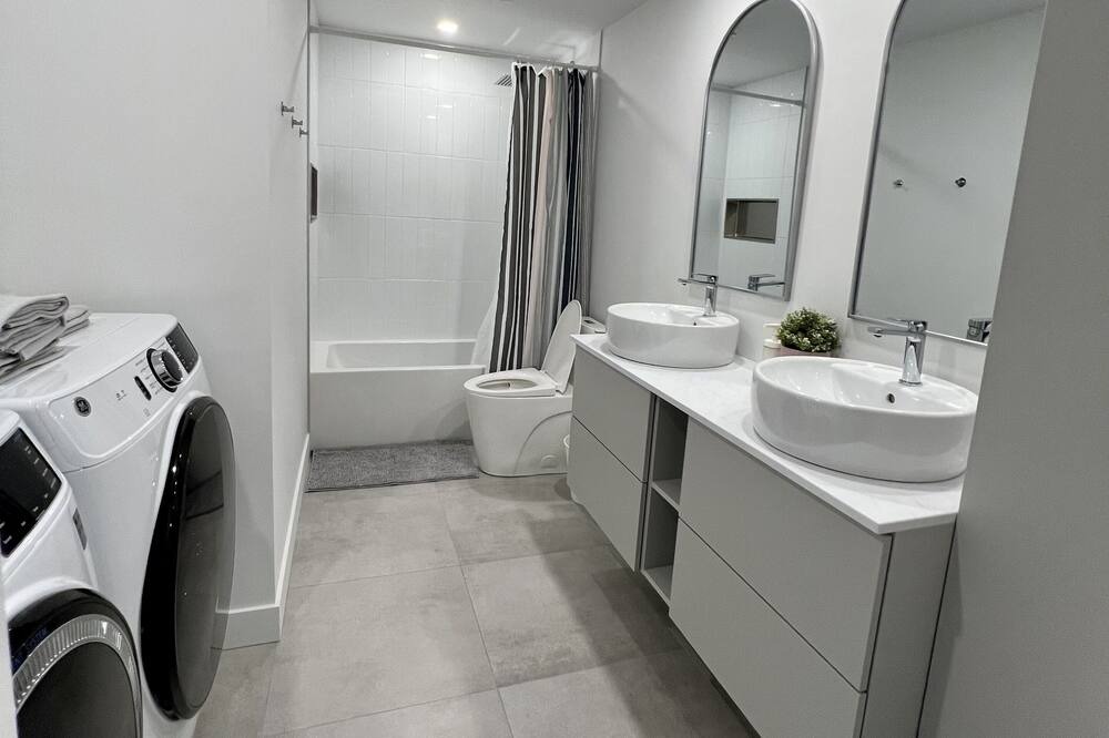 Photo of Bathroom in Sainte-Julie