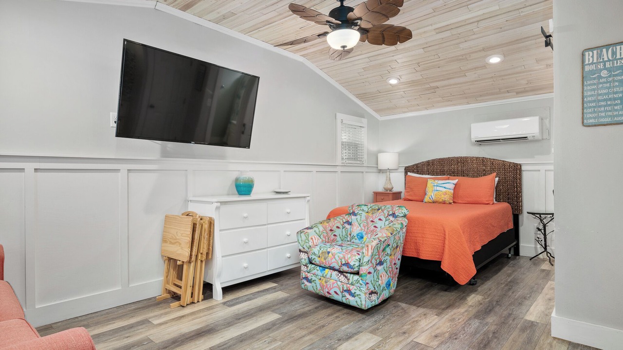 Photo of Others in Old Town