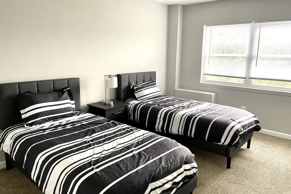 Photo of Bedroom in Cherry Hill