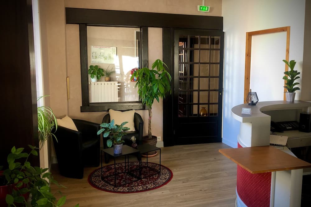 Photo of Others in Ussel