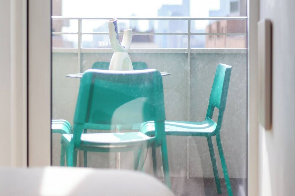 Photo of Patio Balcony in Bromley South