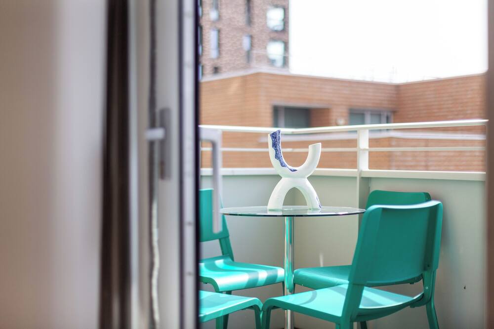 Photo of Patio Balcony in Bromley South