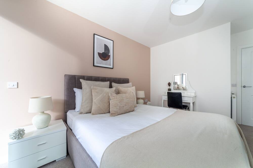 Photo of Bedroom in Bromley South