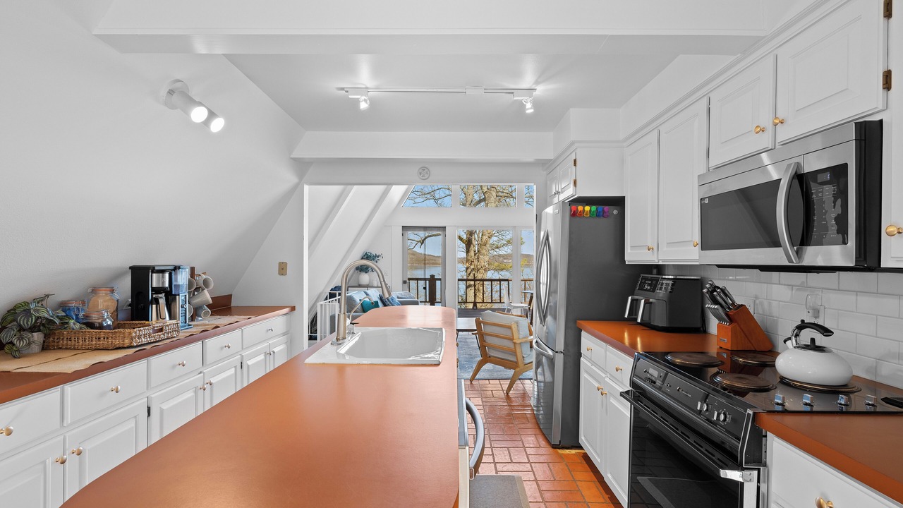 Photo of Kitchen in Lost Bridge Village