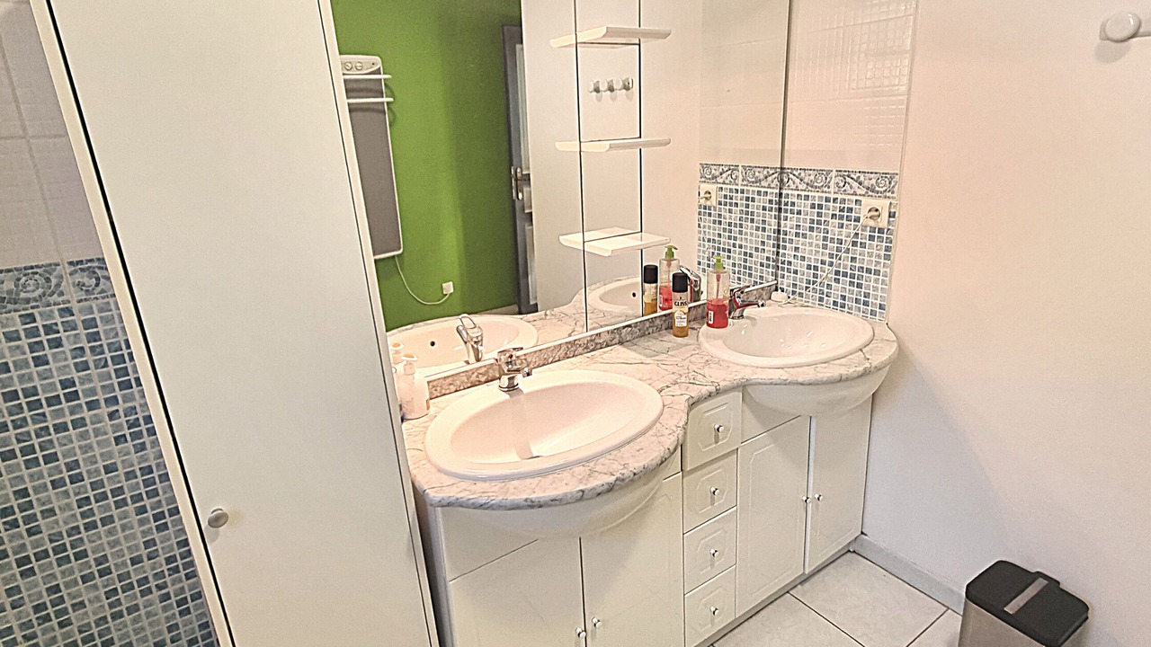 Photo of Others in Saint-Julien-en-Saint-Alban