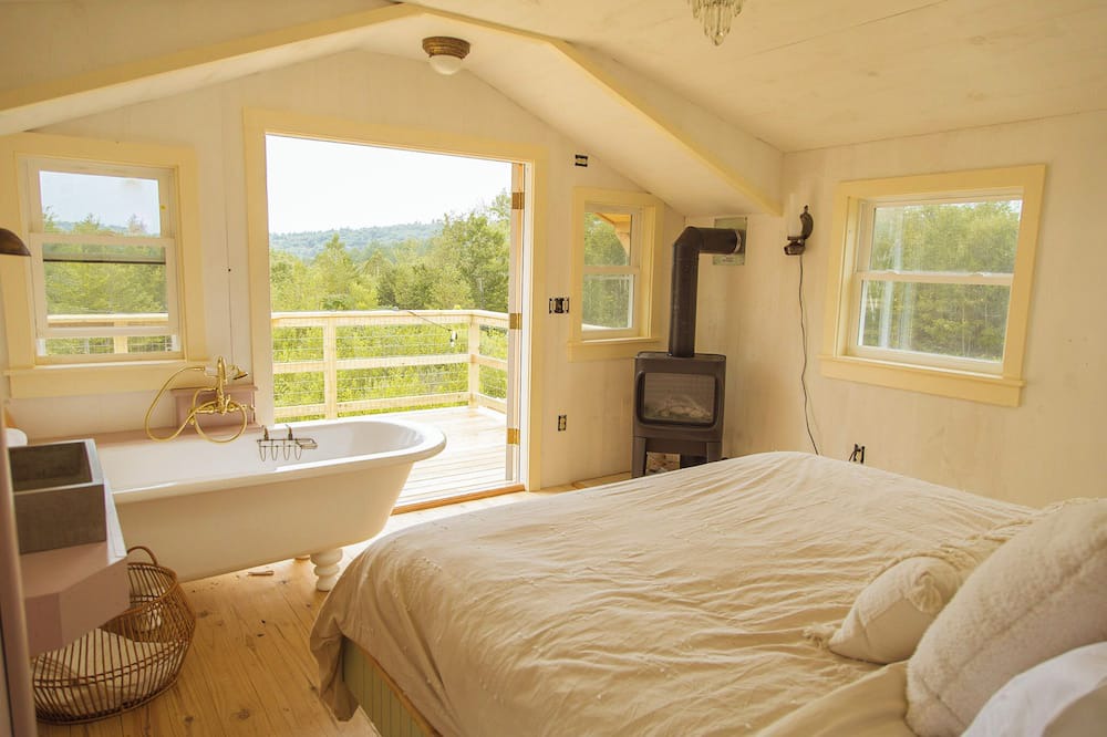 Photo of Bedroom in South Londonderry