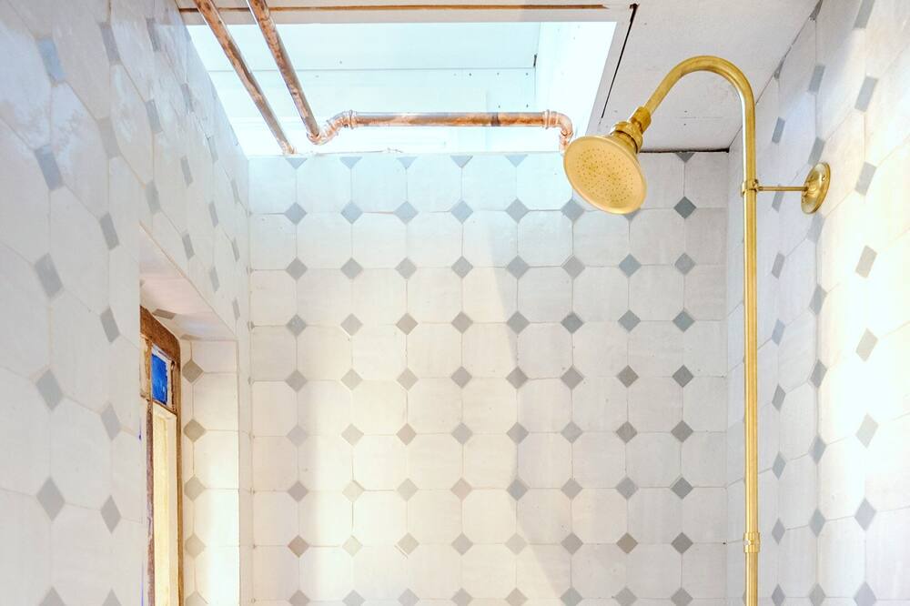 Photo of Bathroom in South Londonderry