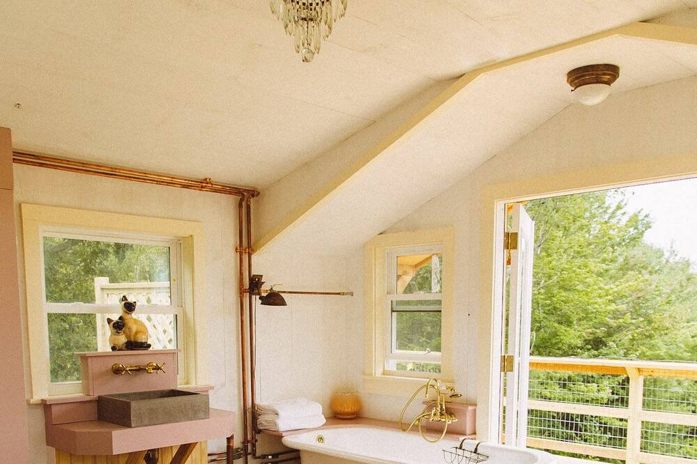 Photo of Bedroom in South Londonderry