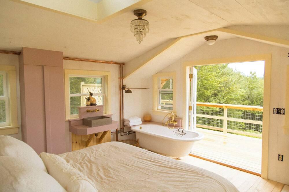 Photo of Bedroom in South Londonderry