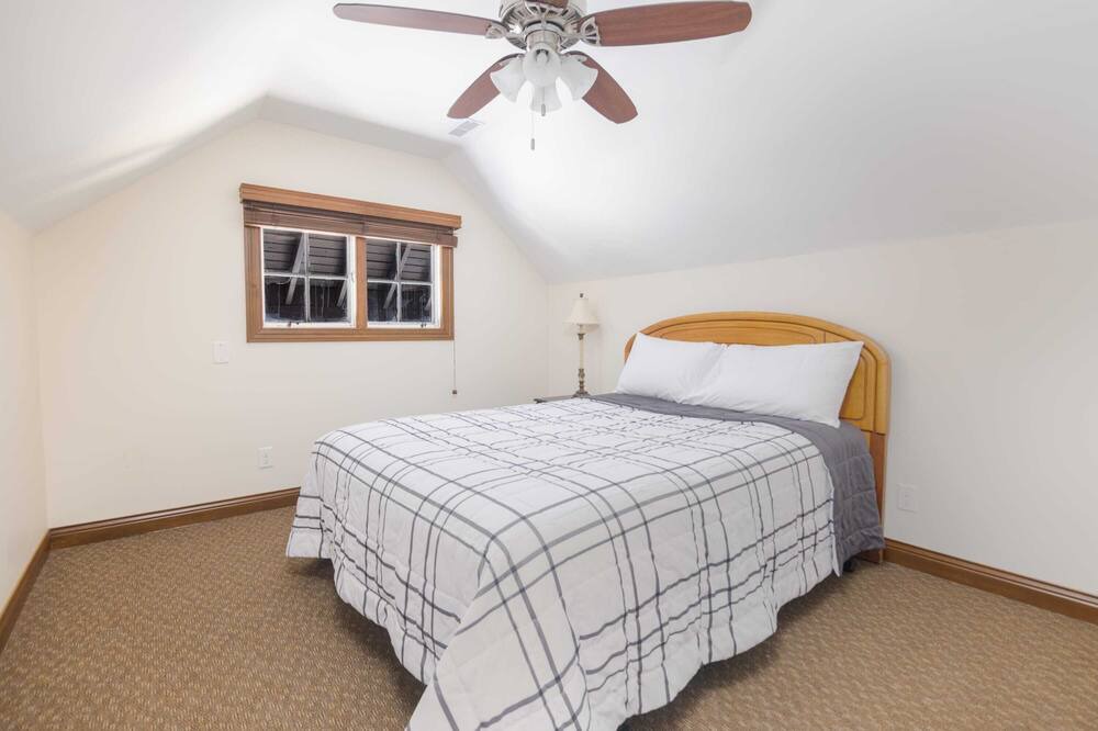 Photo of Others in Des Moines