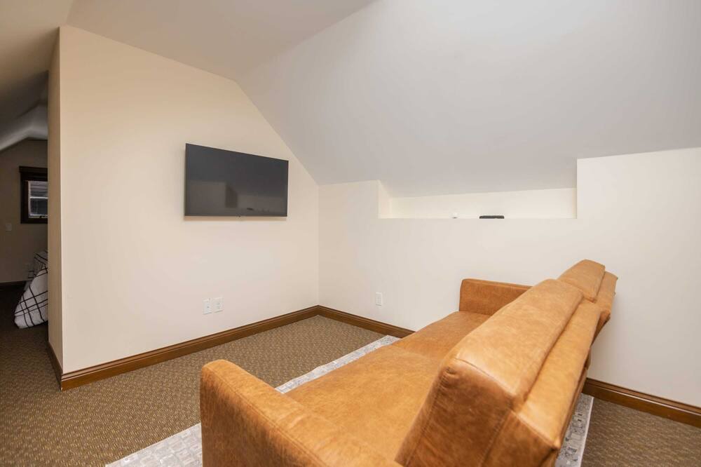 Photo of Bedroom in Des Moines