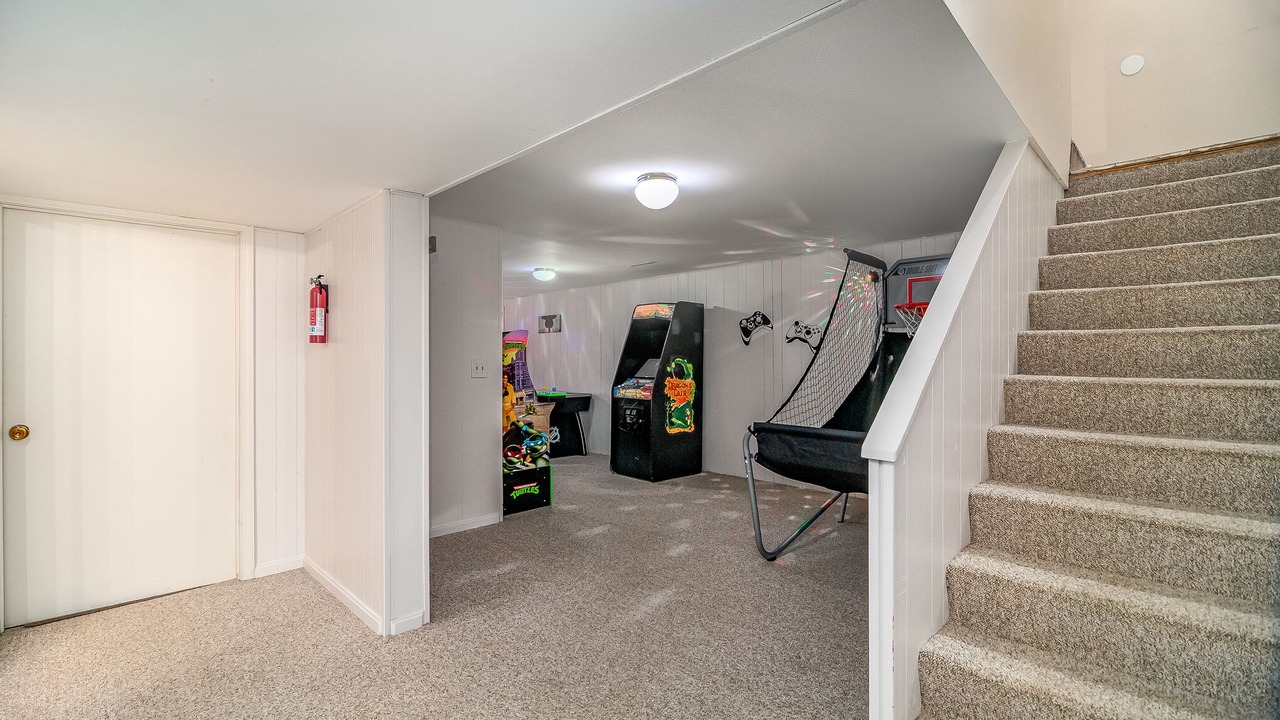 Photo of Others in Elgin