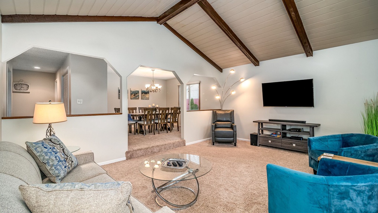 Photo of Others in Elgin