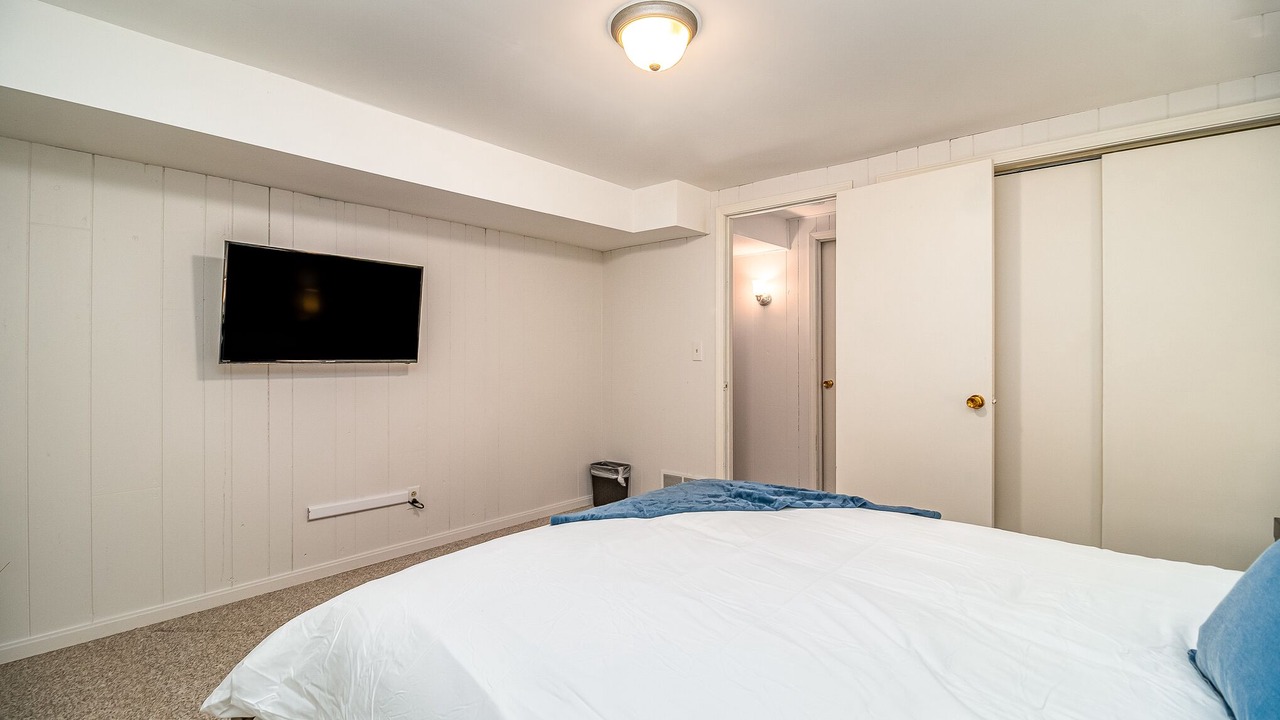 Photo of Others in Elgin