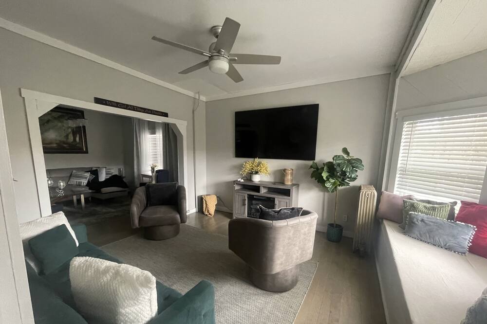 Photo of Livingroom in Union Dale