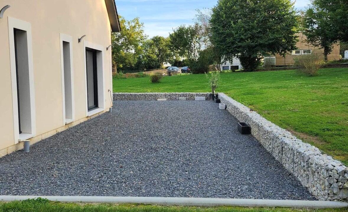 Photo of Outdoor in Fourmetot