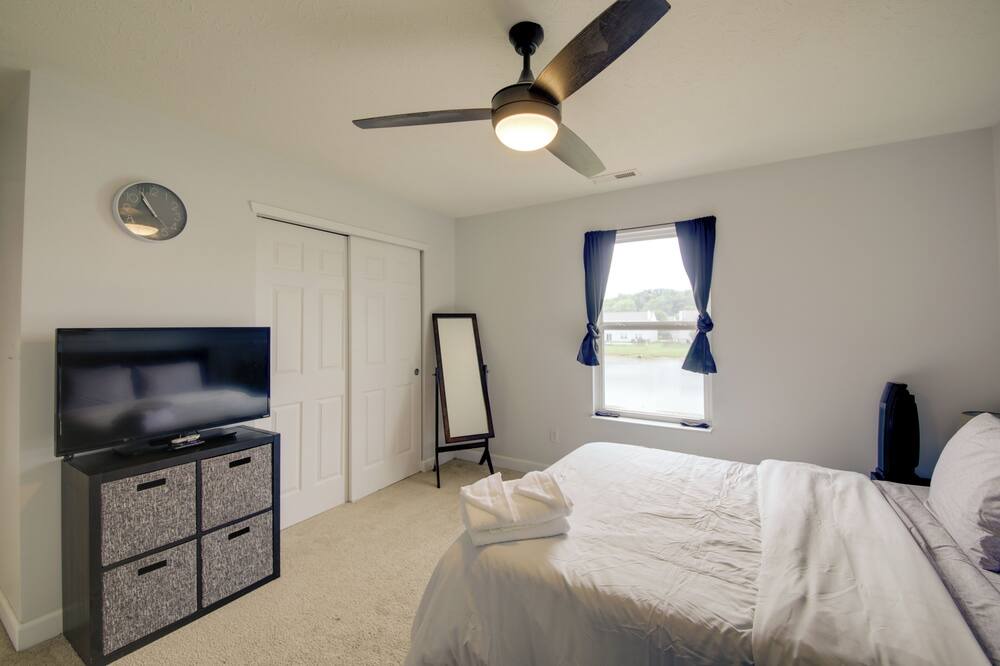 Photo of Bedroom in Acton