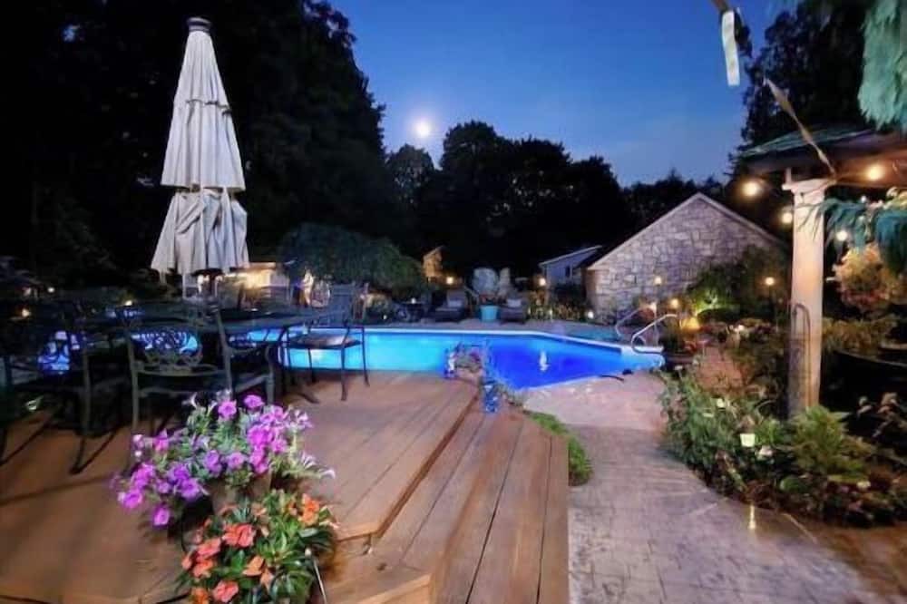 Photo of Outdoor in Langhorne