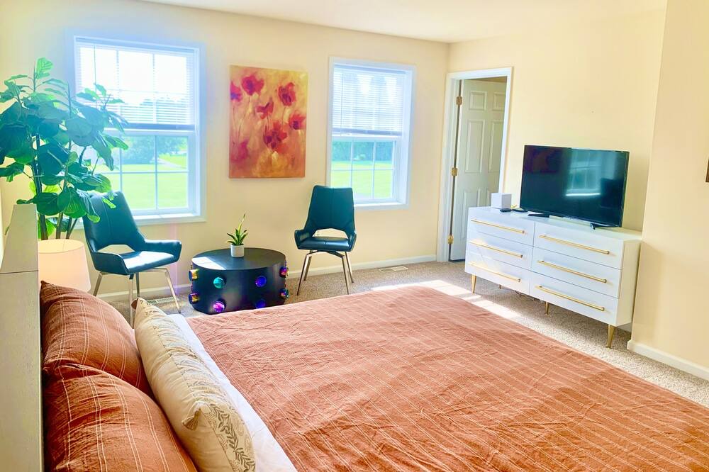 Photo of Livingroom in Lititz