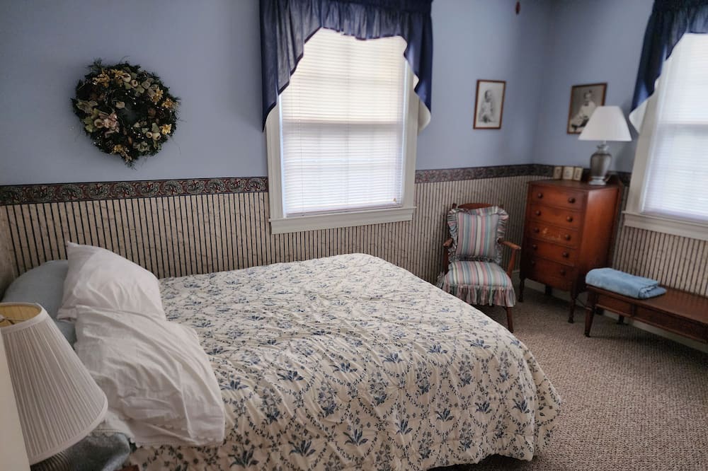 Photo of Bedroom in South Boston