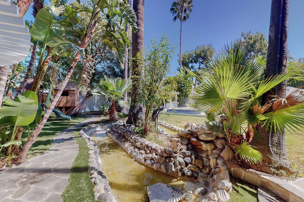 Photo of Outdoor in Lake Balboa