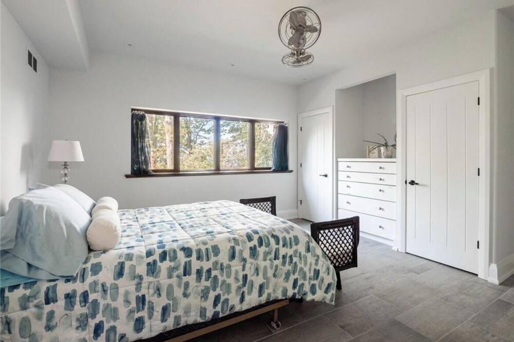 Photo of Bedroom in Wainfleet