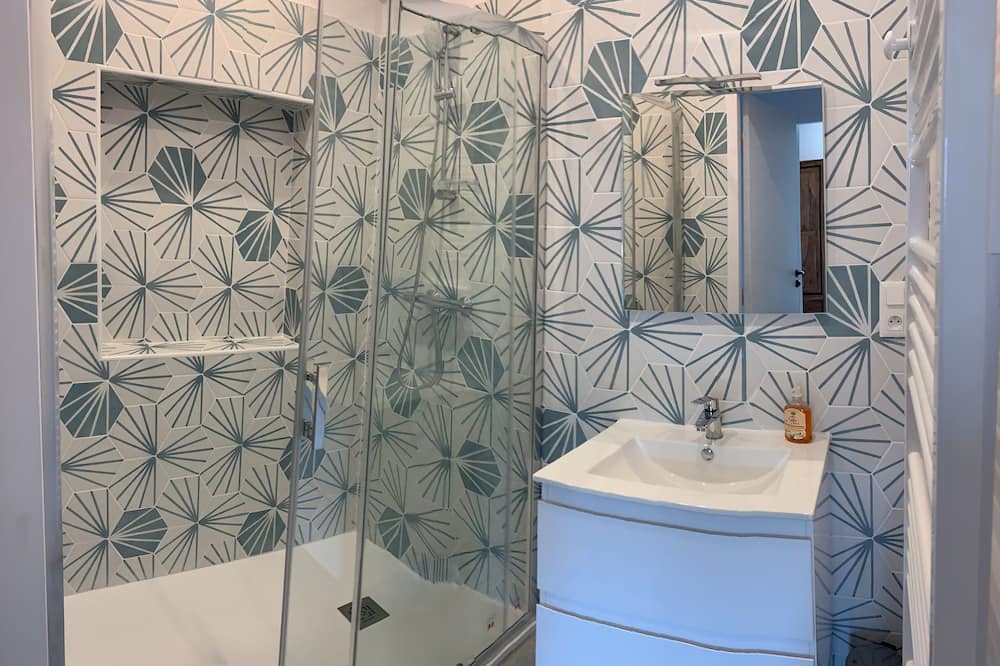 Photo of Bathroom in Happonvilliers