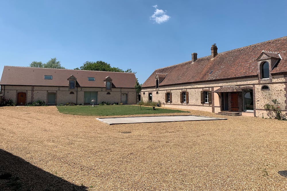 Photo of Outdoor in Happonvilliers