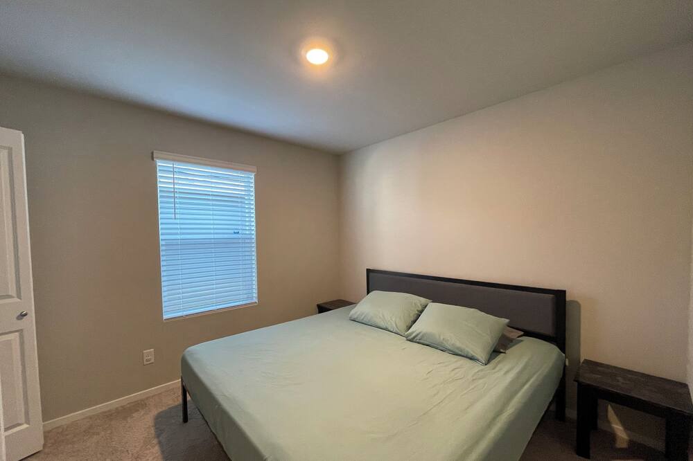 Photo of Bedroom in Puyallup