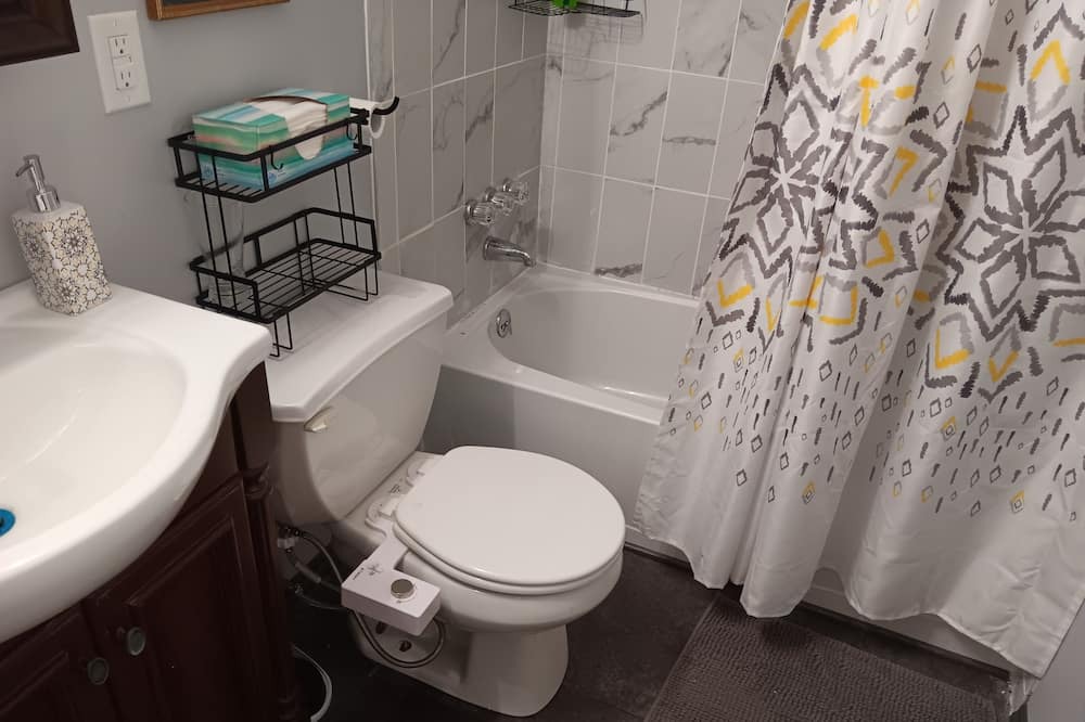 Photo of Bathroom in Granite City