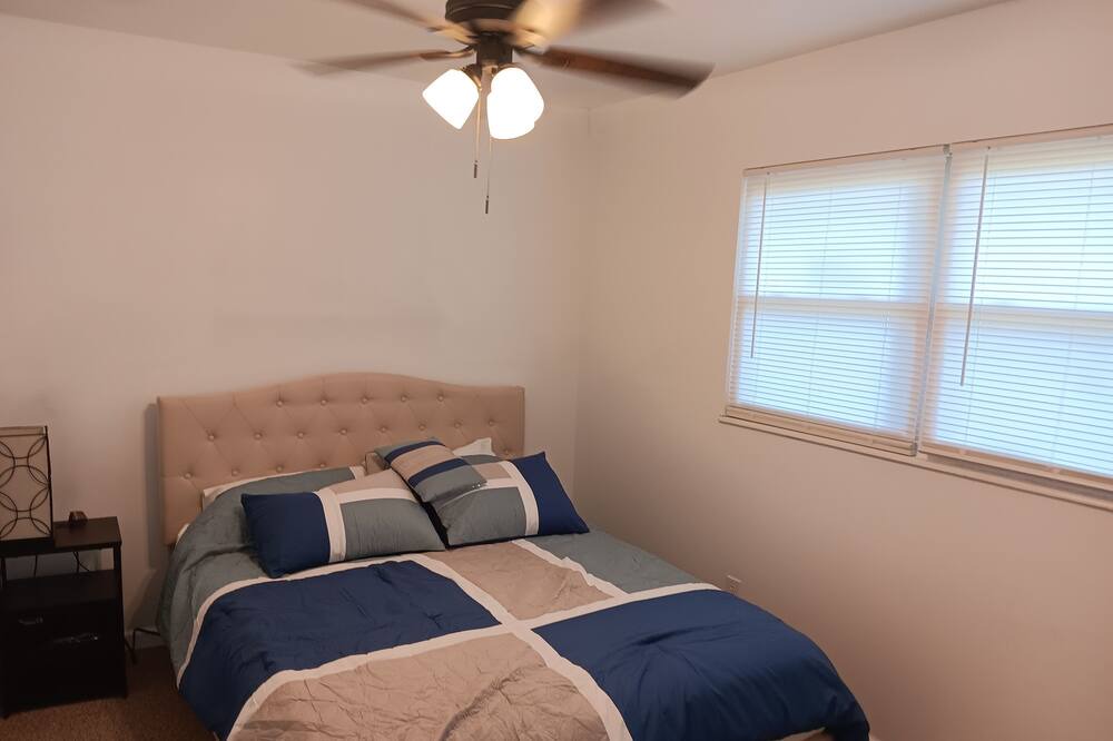 Photo of Bedroom in Granite City
