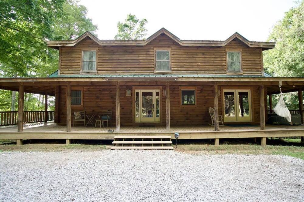 Photo of Outdoor in Spencer