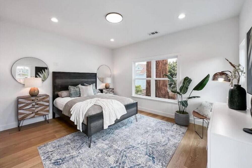 Photo of Bedroom in Willow Glen