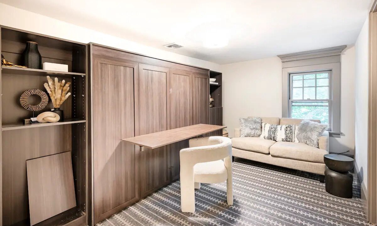 Photo of Livingroom in Bedford