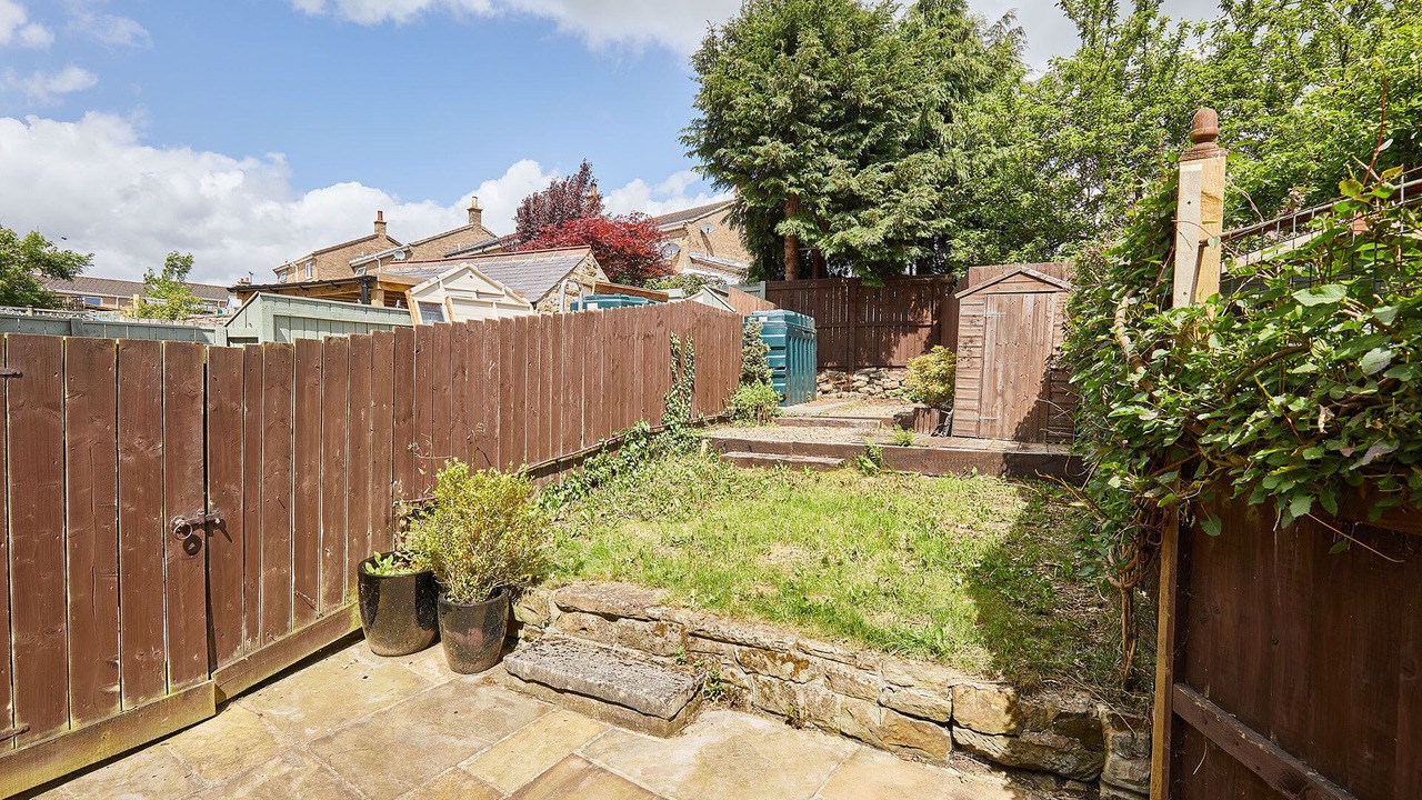 Photo of Others in Wark