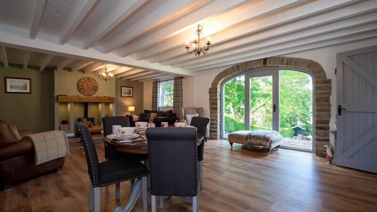 Photo of Others in Chop Gate