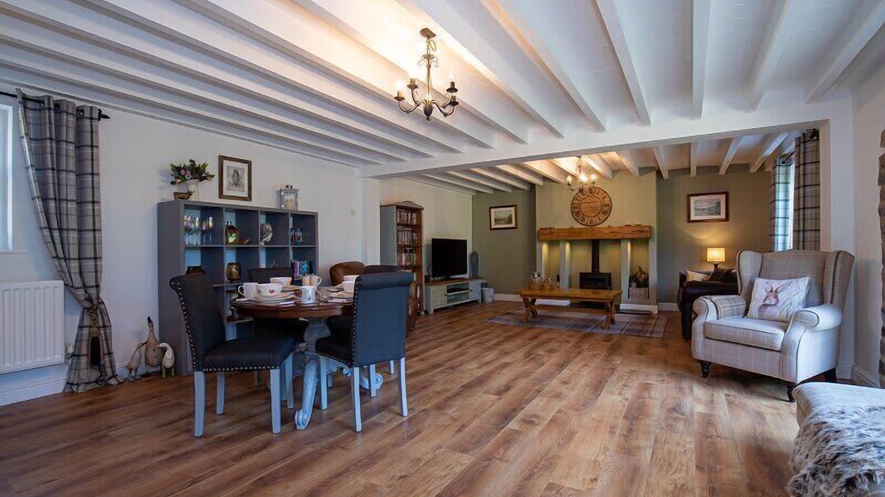 Photo of Others in Chop Gate